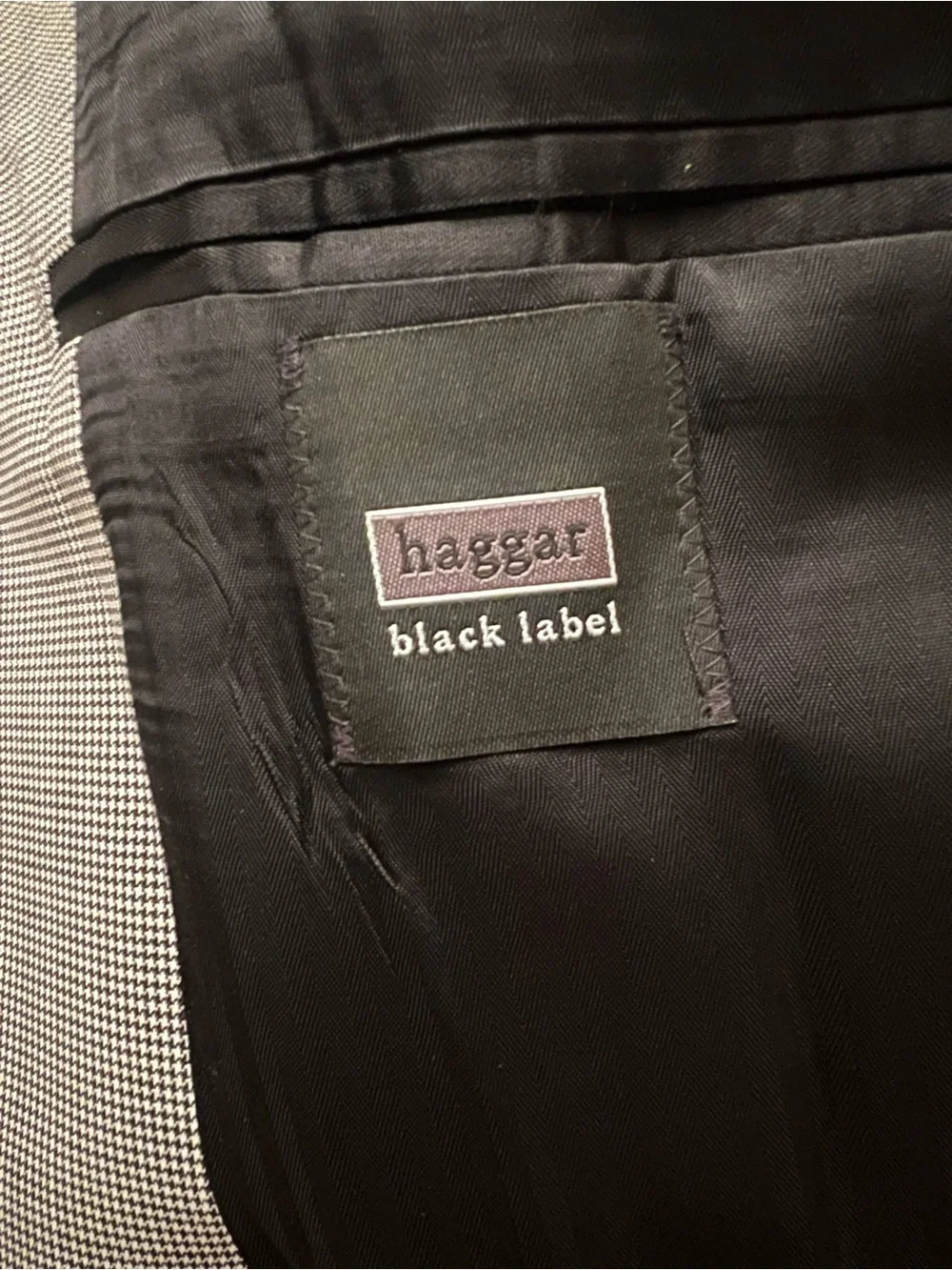 Haggar Black Label Gray Micro Houndstooth 2-Piece Suit 44L Jacket 36x29 Pants